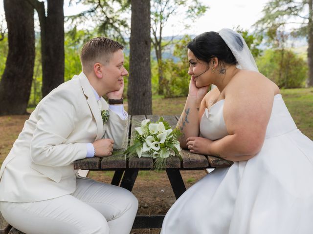 Le mariage de Axelle et Beatriz à Tartaras, Loire 28
