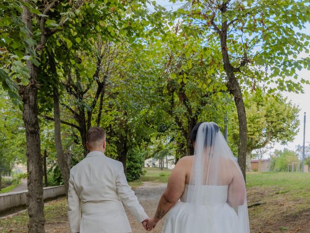Le mariage de Axelle et Beatriz à Tartaras, Loire 30