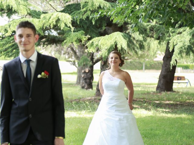 Le mariage de Cyril et Laurie à Portes-lès-Valence, Drôme 14