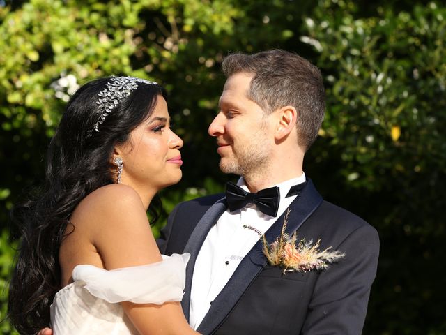 Le mariage de Eric et Meriem à Caen, Calvados 22