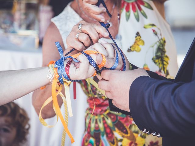 Le mariage de Johan et Manuela à Desvres, Pas-de-Calais 32