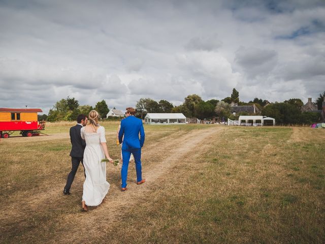 Le mariage de Clément et Clémentine à Regnéville-sur-Mer, Manche 21