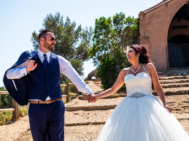 Le mariage de Lucas et Ester à Le Castellet, Var 11