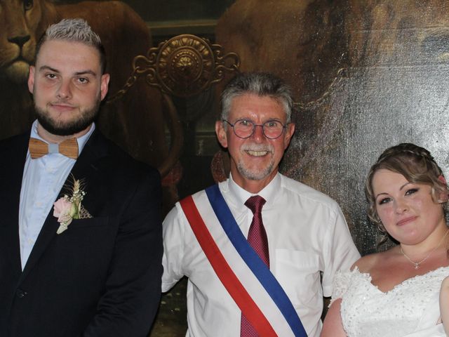 Le mariage de Aurélien et Adélaïde à Sains-Richaumont, Aisne 5