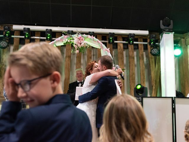 Le mariage de Eric et Caroline à Vauréal, Val-d'Oise 47