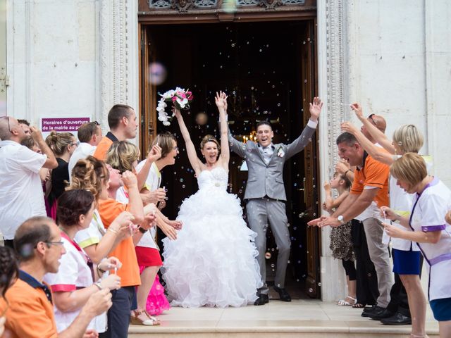 Le mariage de Sylvain et Elodie à Tullins, Isère 71