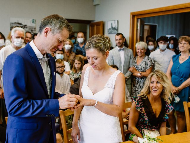 Le mariage de Loïc et Angélique à Saint-Romain-d&apos;Ay, Ardèche 27