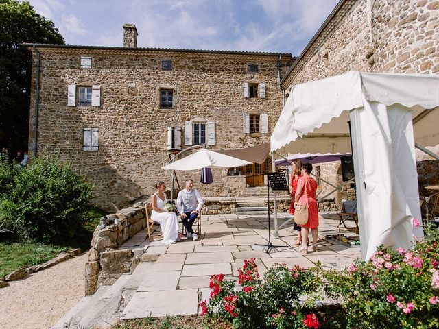 Le mariage de Loïc et Angélique à Saint-Romain-d&apos;Ay, Ardèche 36