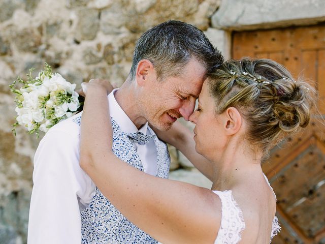 Le mariage de Loïc et Angélique à Saint-Romain-d&apos;Ay, Ardèche 52