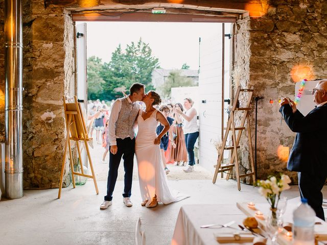 Le mariage de Loïc et Angélique à Saint-Romain-d&apos;Ay, Ardèche 64