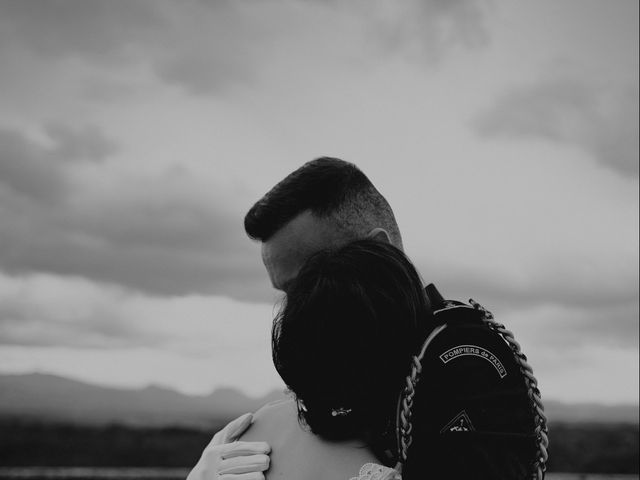 Le mariage de Brian et Loriane à Grignan, Drôme 14