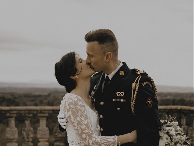 Le mariage de Brian et Loriane à Grignan, Drôme 30