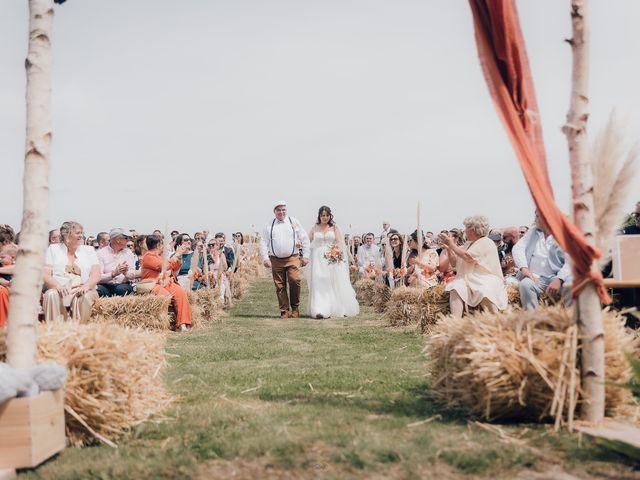 Le mariage de Loïc et Clémence à Sarcé, Sarthe 27