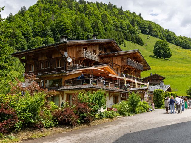 Le mariage de Safouane et Sophie à La Giettaz, Savoie 24
