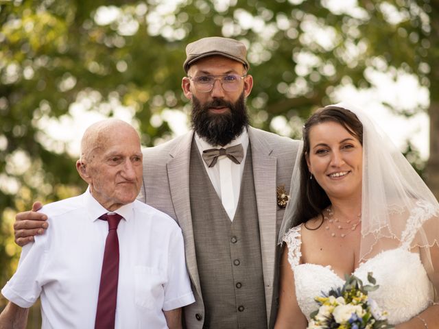 Le mariage de Julien et Julie à Saint-Sever, Landes 10