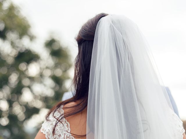 Le mariage de Arnaud et Laurie à Vigeois, Corrèze 9