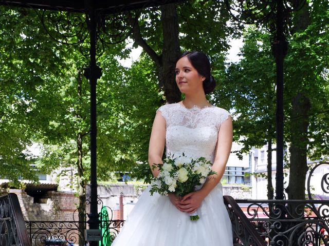 Le mariage de Aymeric et Anne-Héloïse à Sens-Beaujeu, Cher 3