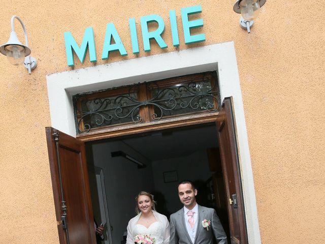 Le mariage de Alexandre et Marjorie à Épinouze, Drôme 24