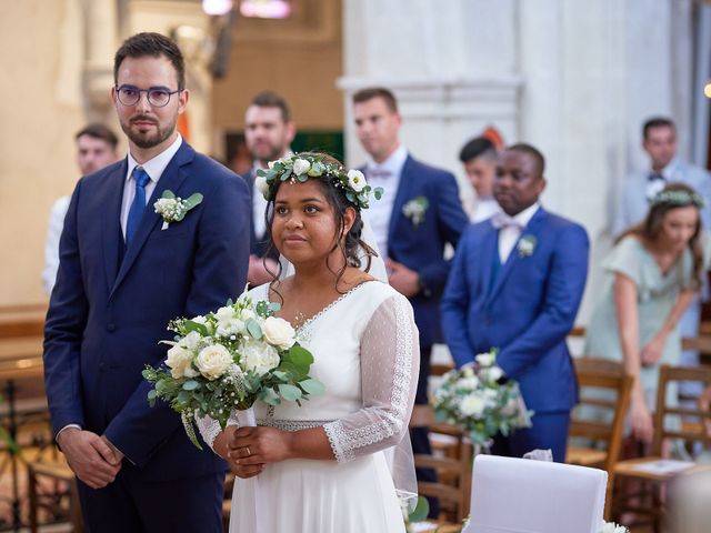 Le mariage de Raphaël et Miangola à Salbris, Loir-et-Cher 23