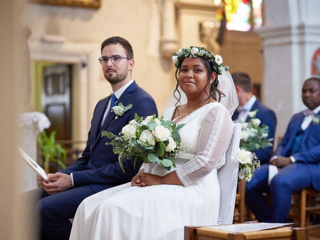 Le mariage de Raphaël et Miangola à Salbris, Loir-et-Cher 29