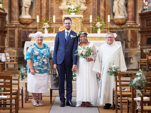 Le mariage de Raphaël et Miangola à Salbris, Loir-et-Cher 48