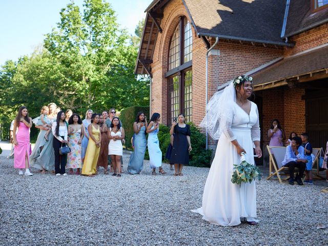 Le mariage de Raphaël et Miangola à Salbris, Loir-et-Cher 63