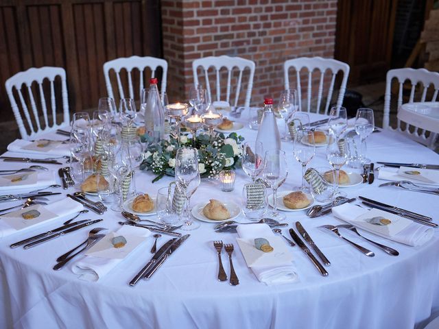 Le mariage de Raphaël et Miangola à Salbris, Loir-et-Cher 71