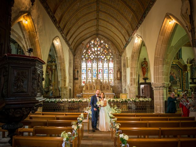 Le mariage de Alexis et Marie à Runan, Côtes d&apos;Armor 92