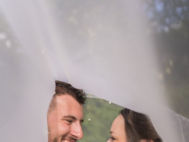 Le mariage de Pièrre et Océane à Saint-Genix-sur-Guiers, Savoie 19