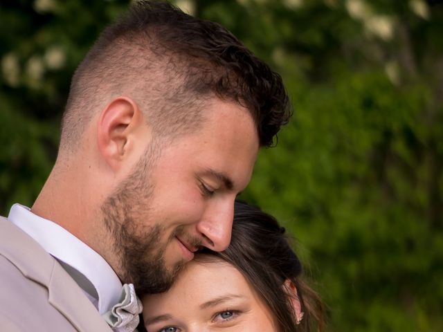 Le mariage de Pièrre et Océane à Saint-Genix-sur-Guiers, Savoie 22