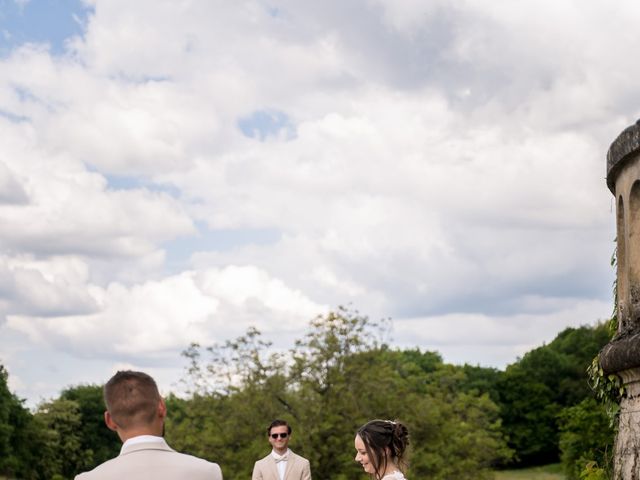 Le mariage de Pièrre et Océane à Saint-Genix-sur-Guiers, Savoie 24