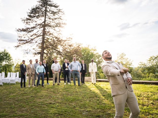Le mariage de Pièrre et Océane à Saint-Genix-sur-Guiers, Savoie 28
