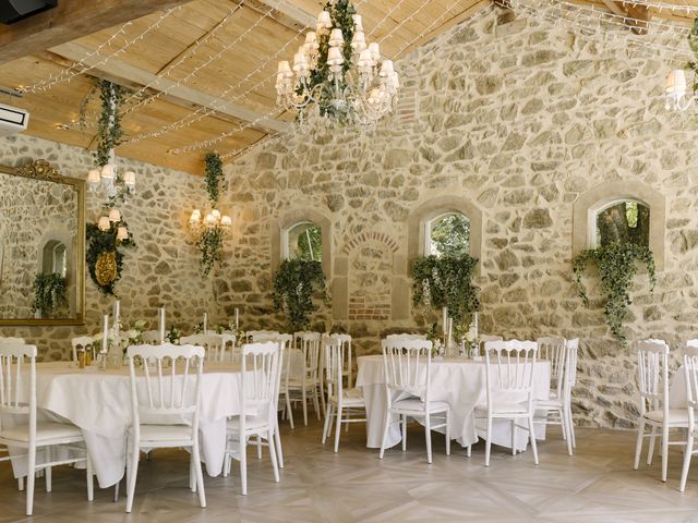Le mariage de Théo et Oliwia à Lemps, Ardèche 6