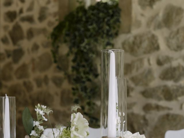 Le mariage de Théo et Oliwia à Lemps, Ardèche 10