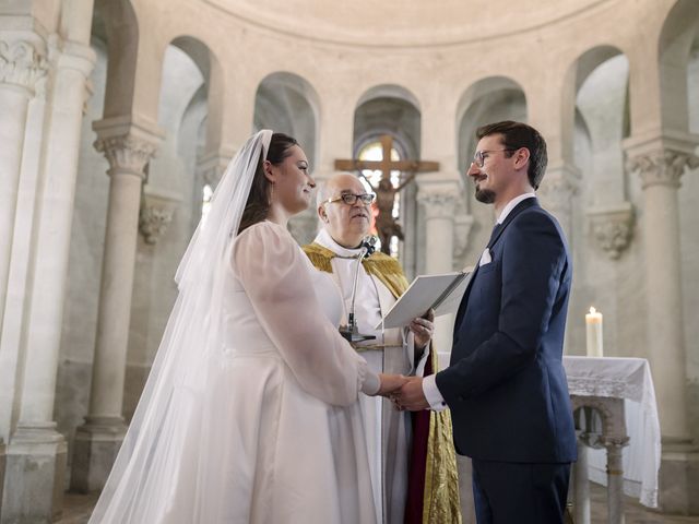 Le mariage de Théo et Oliwia à Lemps, Ardèche 31