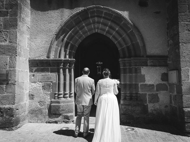 Le mariage de Julien et Sandra à Arnac-Pompadour, Corrèze 2