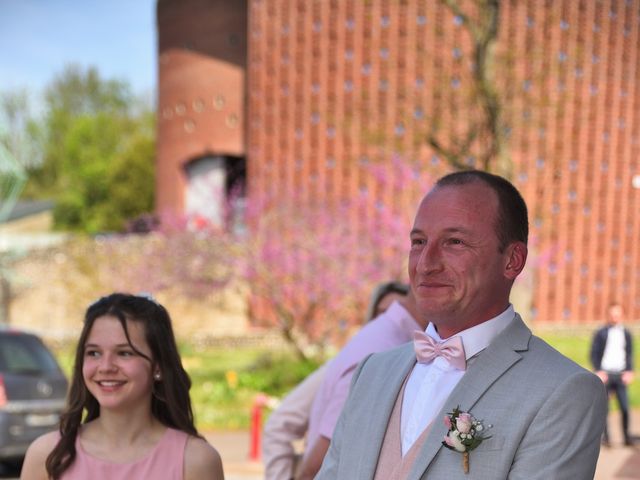Le mariage de Mikaela et Emmanuel à Neufchâtel-en-Bray, Seine-Maritime 10