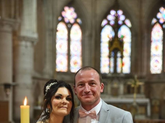Le mariage de Mikaela et Emmanuel à Neufchâtel-en-Bray, Seine-Maritime 40