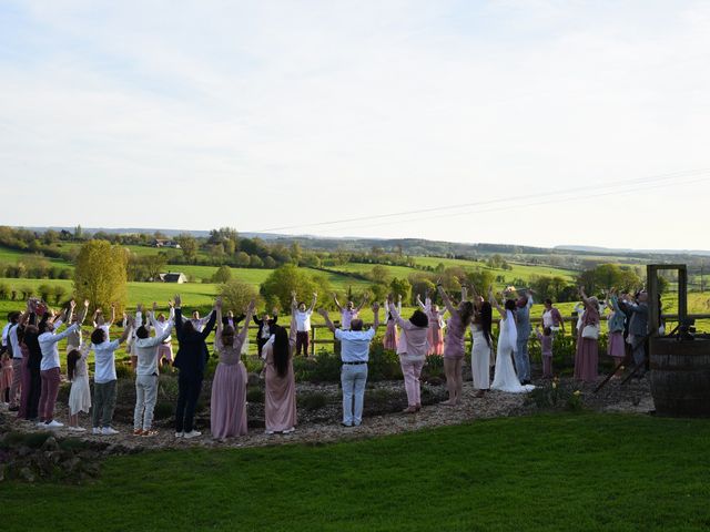 Le mariage de Mikaela et Emmanuel à Neufchâtel-en-Bray, Seine-Maritime 41