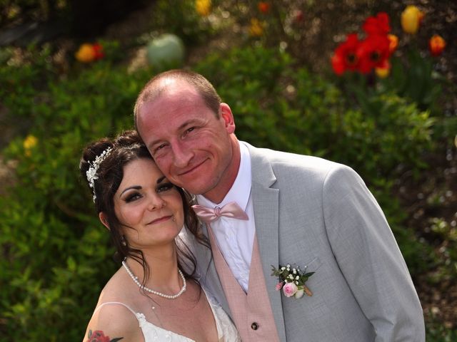 Le mariage de Mikaela et Emmanuel à Neufchâtel-en-Bray, Seine-Maritime 80