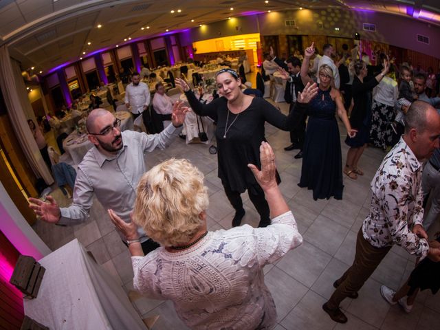 Le mariage de Dorian et Kelly à Bully-les-Mines, Pas-de-Calais 60