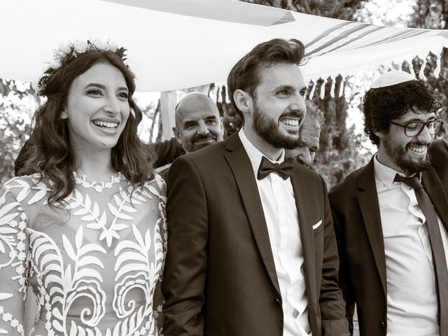 Le mariage de Gary et Jessica à Brissac, Hérault 18