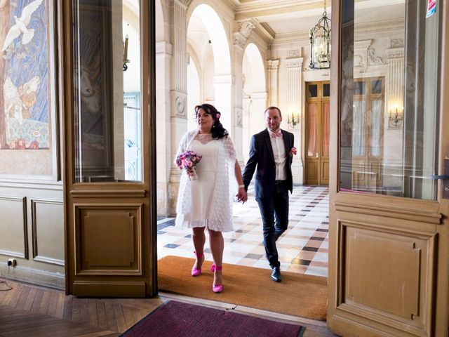 Le mariage de Julien et Dorothée à Cambrai, Nord 23