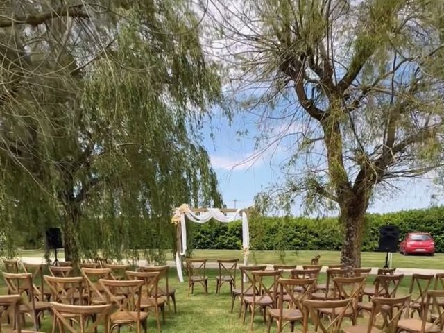 Le mariage de J&amp;M et Marine  à Ingrandes, Vienne 3