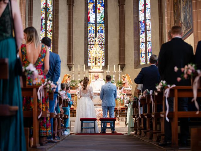 Le mariage de Basil et Milena à Colmar, Haut Rhin 13