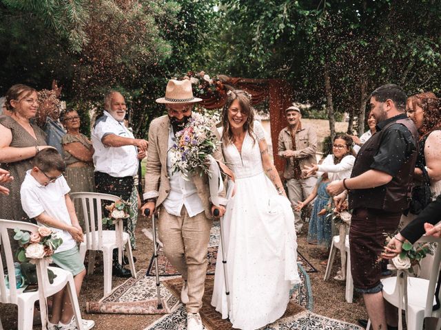 Le mariage de Pierre et Amandine à Beaujeu, Rhône 20