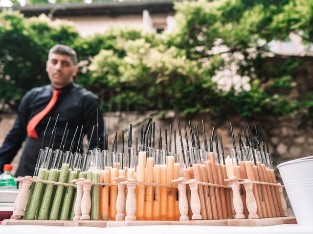 Le mariage de Pierre et Amandine à Beaujeu, Rhône 24