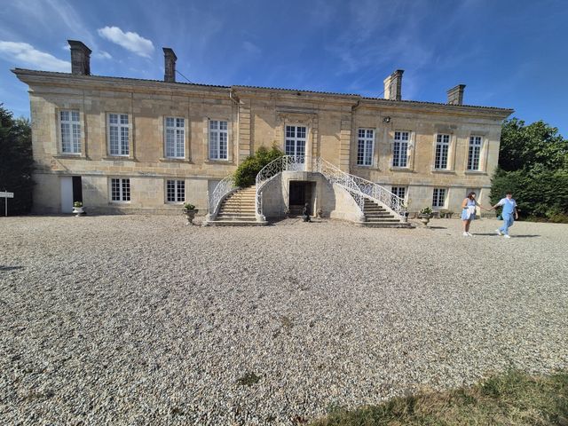 Le mariage de Arnaud et Loïna  à Bruges, Gironde 4