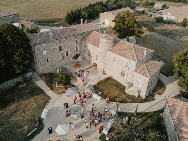 Le mariage de Lilian et Nina à Saint-Romain-d&apos;Ay, Ardèche 11