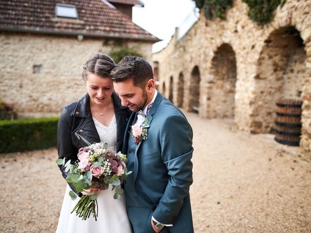 Le mariage de Simon et Sandy à Pierry, Marne 10